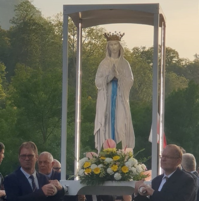 PEREGRINATIO MARIAE – Un angolo di Lourdes tra NOI